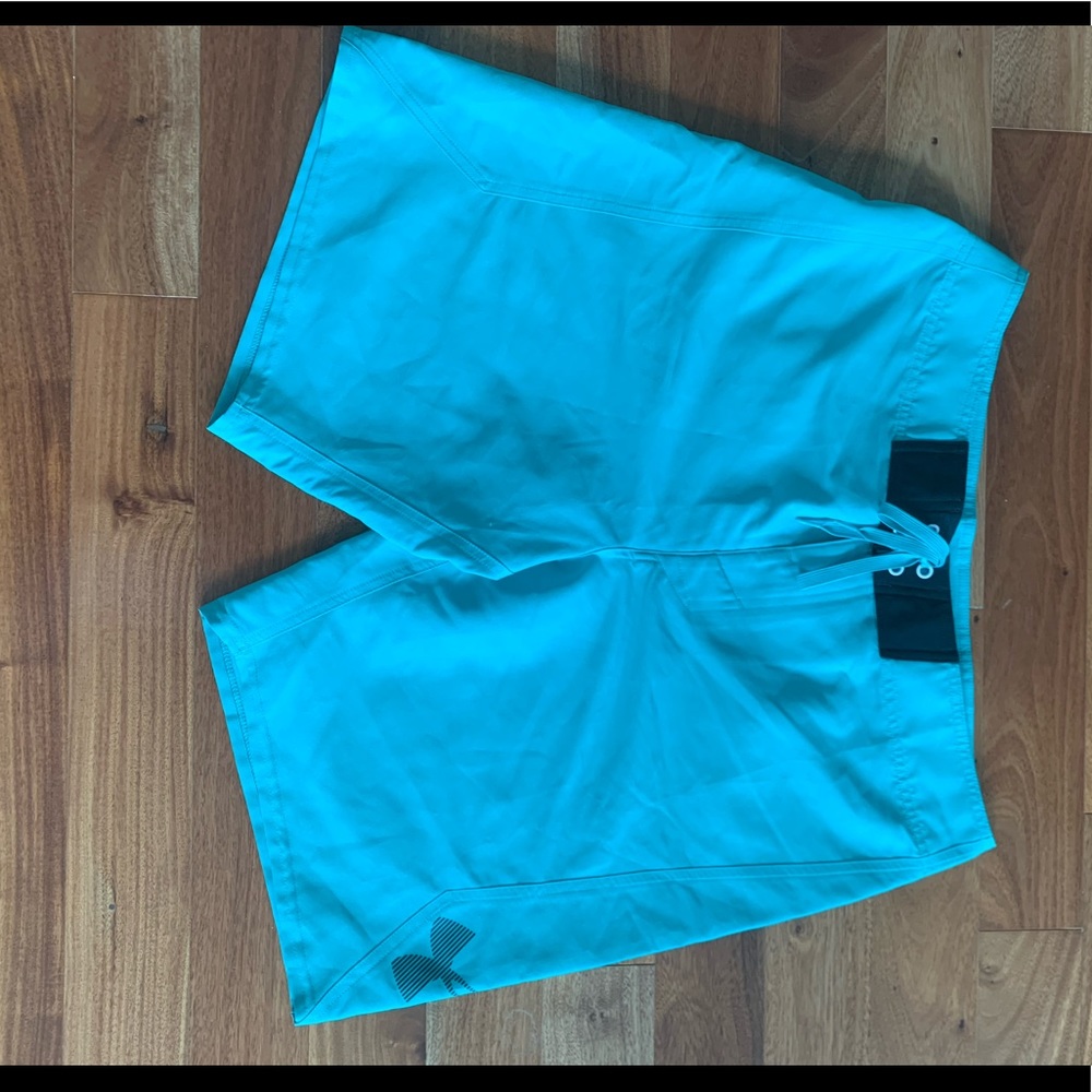 Under armor board shorts seafoam green size 36